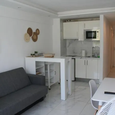Riky Lovely Apartment, Americas דירה אדחה
