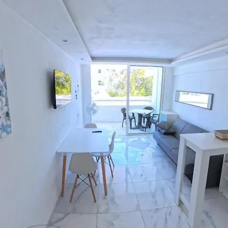 Riky Lovely Apartment, Americas דירה *